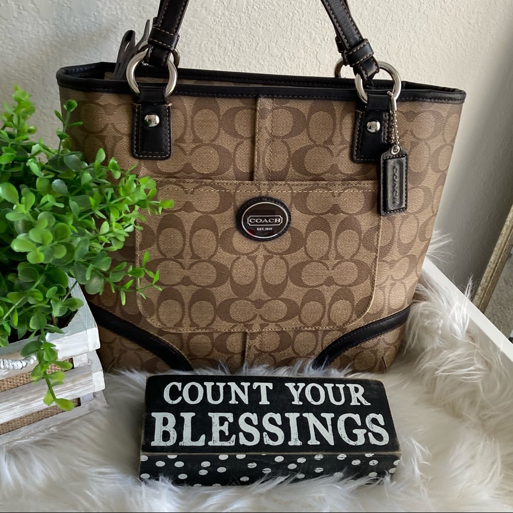 COCH MONOGRAM SHOULDER BAG - Picture 8 of 14